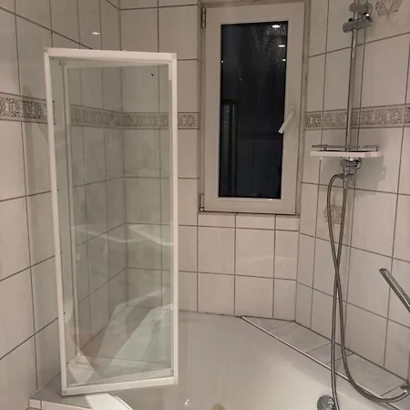 Marktresidenz Karlstrasse - Zentral Und Geraeumig Daire Eisenach