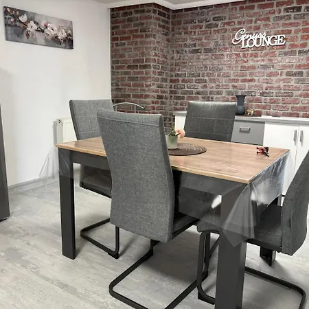 Marktresidenz Karlstrasse - Zentral Und Geraeumig Apartamento