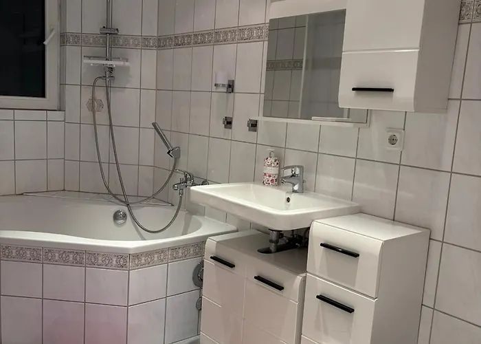 Marktresidenz Karlstrasse - Zentral Und Geraeumig